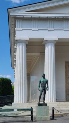 Athlet Theseus-Tempel
