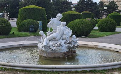 Maria Theresien-Platz4