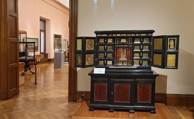 Historical Instrument9.jpg