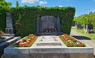 Cemetery Sievering20.jpg