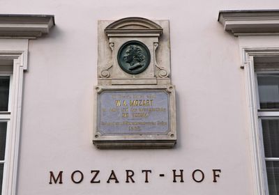 Mozart-Hof.jpg