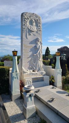 Cemetery Baumgarten10.jpg