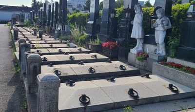 Cemetery Baumgarten2.jpg