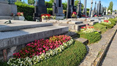 Cemetery Baumgarten20.jpg
