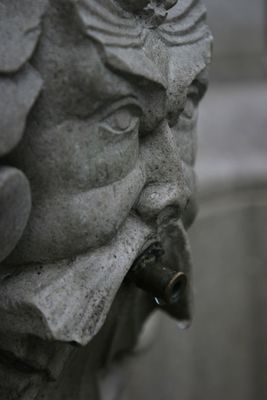 Donauweibchenbrunnen2