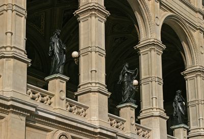 Oper4