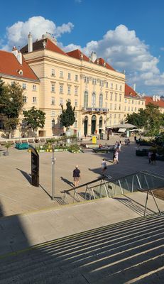 MQ-Wien12.jpg