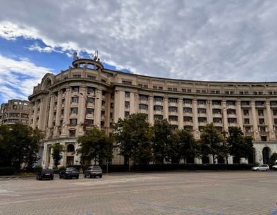 Piata Constitutiei- Constitution Square