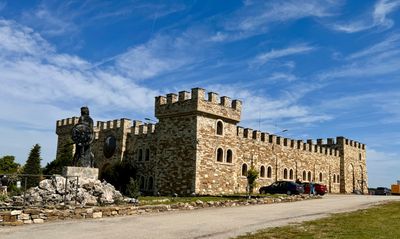 Kaloyanova Fortress- Coffee and snacks stop