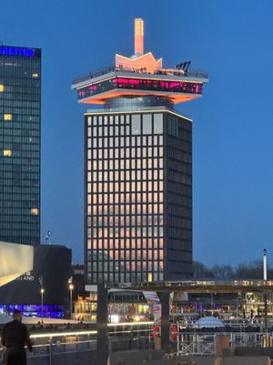 A'Dam Toren at night
