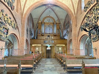 Inside Sko Abbey
