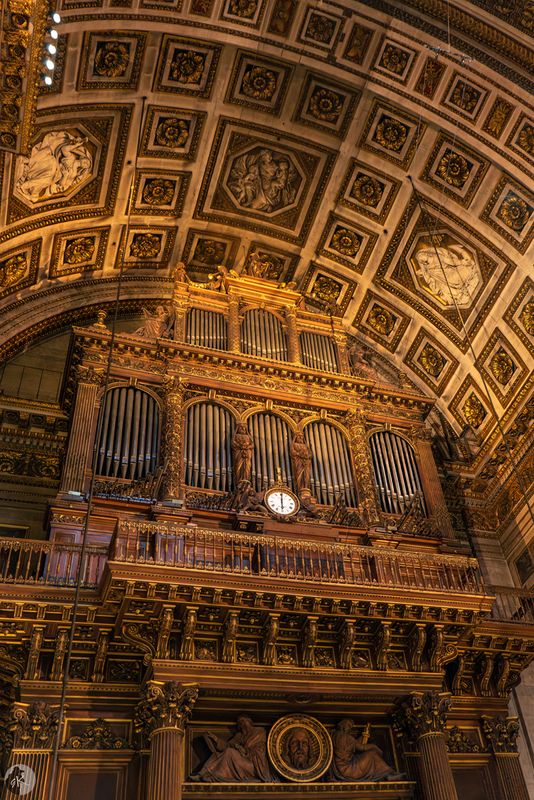Le grand orgue de lglise de St-Marie-Madeleine