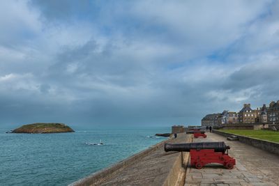 Balade sur les remparts de Saint-Malo