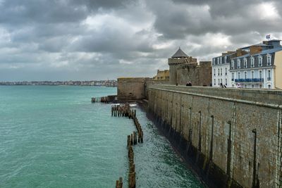 Balade sur les remparts de Saint-Malo