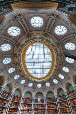 La salle ovale de la bibliothèque nationale de France - Richelieu