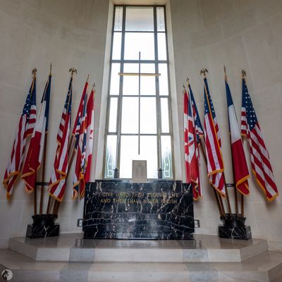 La chapelle du cimetière américain d'Omaha Beach