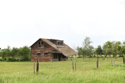 Homesteads