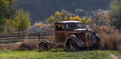 Old & Unusual Cars Gallery