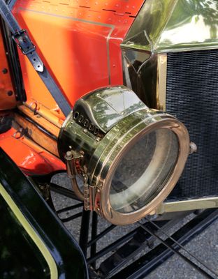  Old & Unusual Cars  Gallery