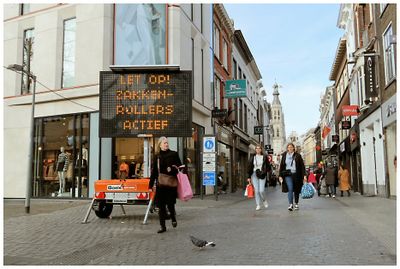 Beware of active pickpockets