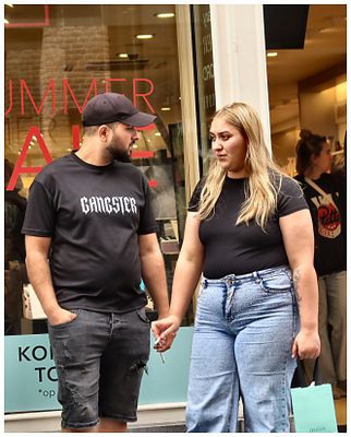 Clothes communicate