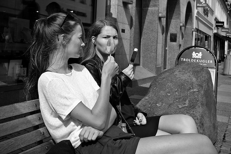 Popsicles in hands