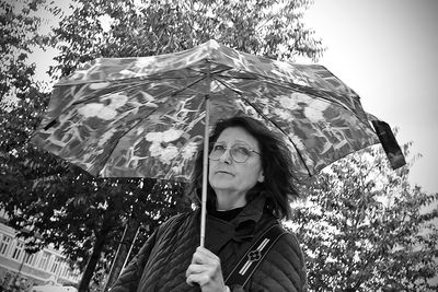 Rainy day shopper