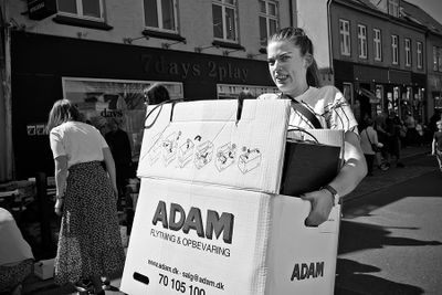 Moving household goods
