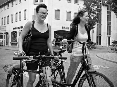Bike pushing 90