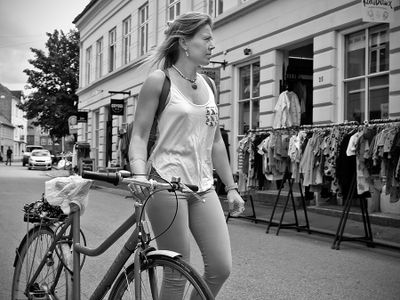 Bike pushing 92