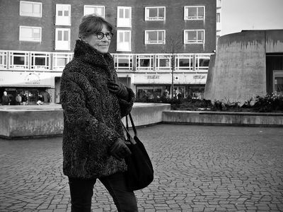 Shopping ahead 4