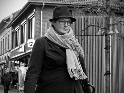 Hat lady 134