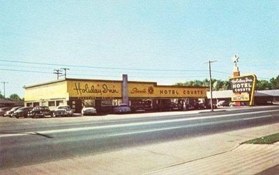 First Holiday Inn, 1952, Summer Av. 