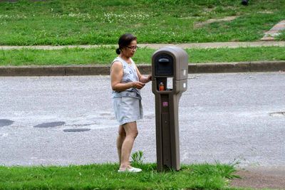 Repairing numbers on mailbox            IMG_4176.jpg