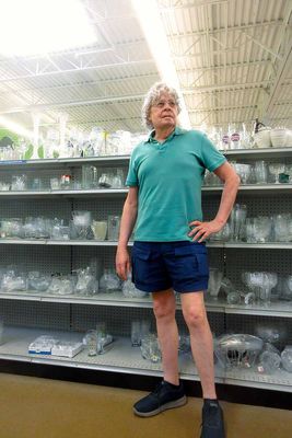 First time in Goodwill in a few months.          IMG_4331.jpg