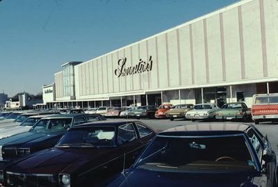 Poplar and Highland / Poplar Plaza