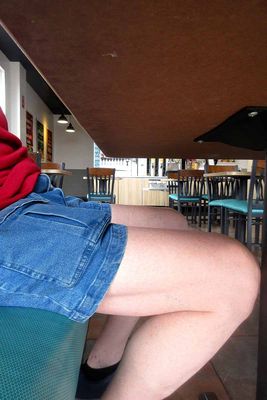 ... under the table at Moe's.      IMG_4401.jpg