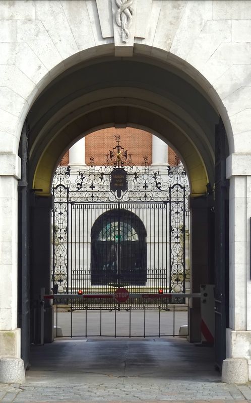  London, UK