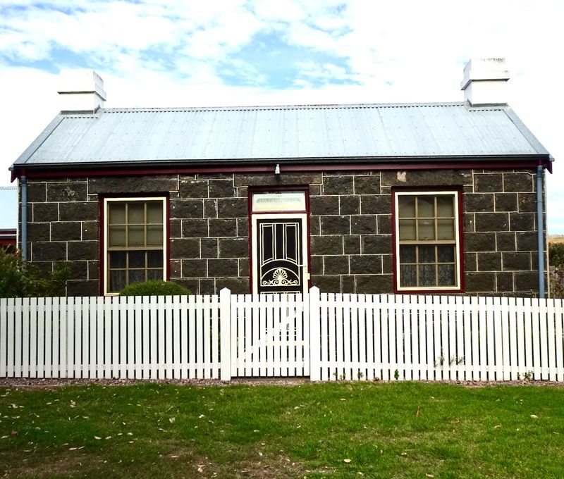 Bluestone cottage
