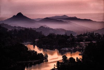 _DSF8078 kodai lake at dawn.jpg