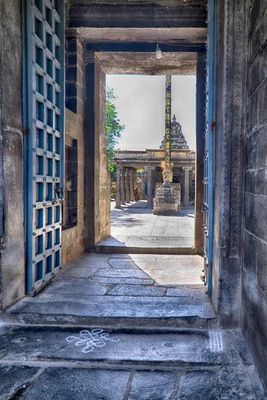 entrance Vaikunta Perumal Temple.jpg