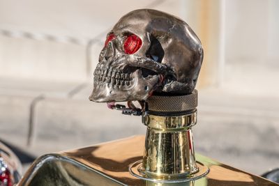 Custom - Skull