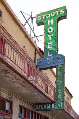 Signs & Neon