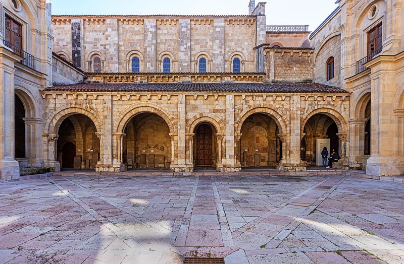 Baslica de San Isidoro