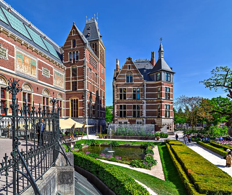 msterdam