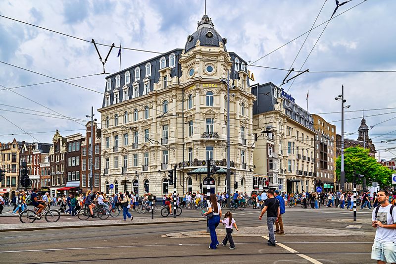 msterdam