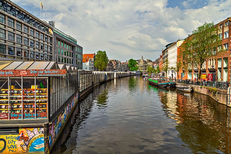 msterdam