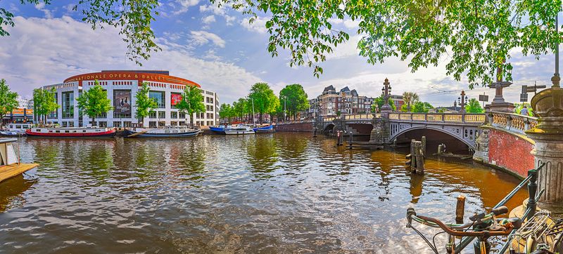 msterdam