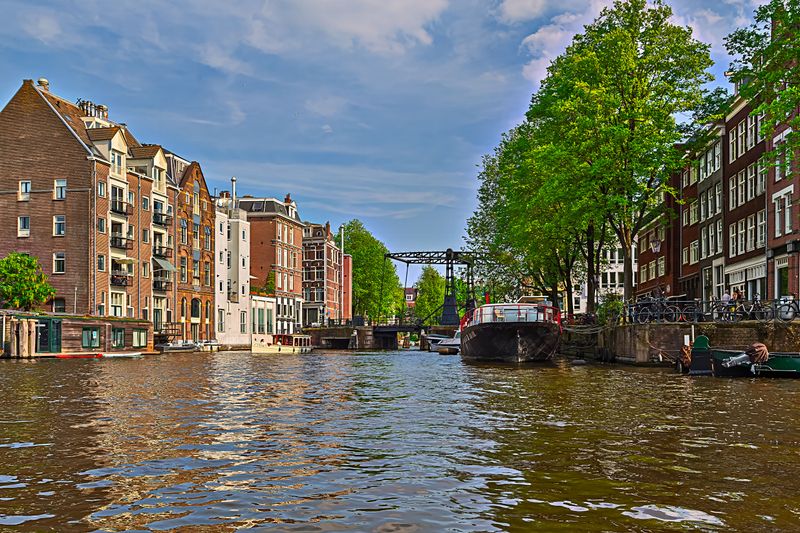 msterdam