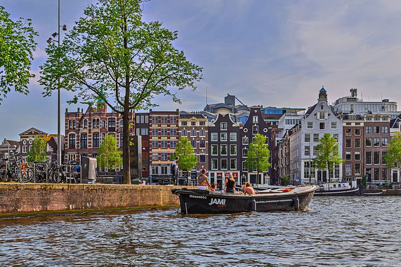 msterdam